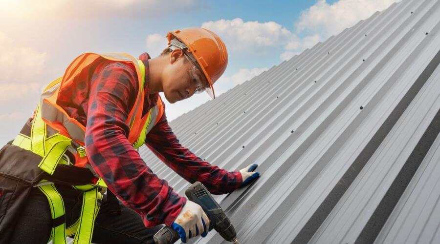 Professional metal roof installation in Freeburg, IL